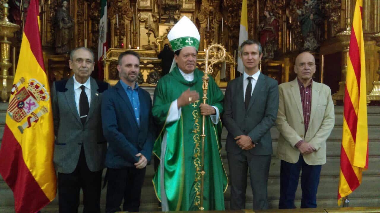 Se reza en la Catedral de México por las víctimas del terrorismo en Barcelona