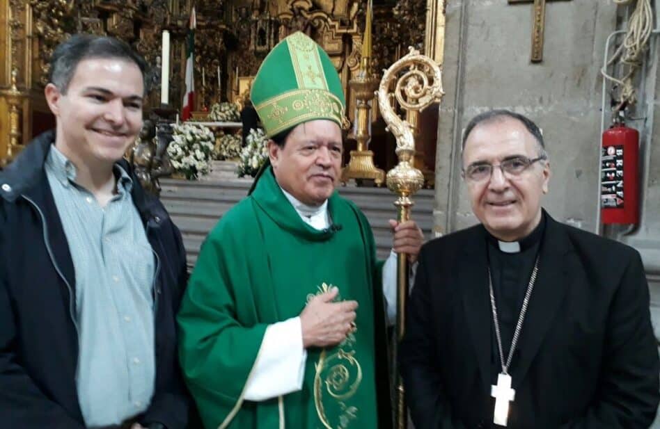 Visita México obispo argentino en busca de sacerdotes.