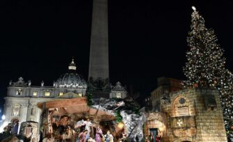 Iniciado el montaje del Pesebre 2017 en el Vaticano