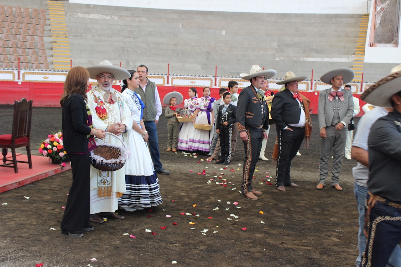 En la XI Feria de Escaramuzas, charros reconocen como patrona a la Guadalupana