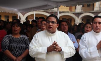 Un sacerdote, la primera semilla de mi vocación