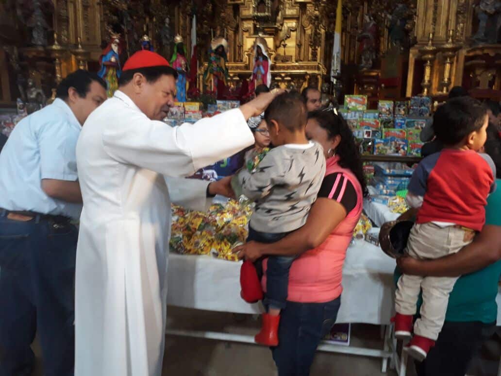 Llegaron los Reyes Magos a la Catedral de México