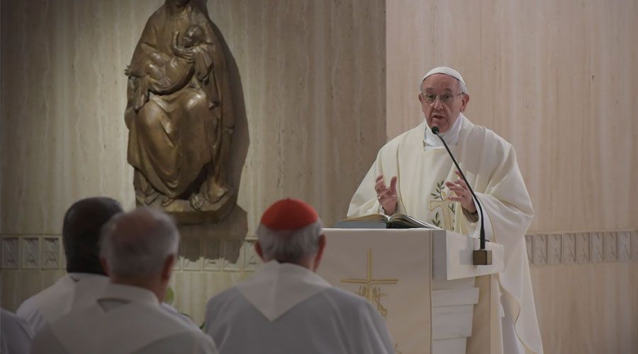 El Papa anima a buscar la paciencia y niega que sea resignación o derrota