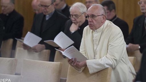 El Papa concluye sus ejercicios espirituales de Cuaresma y vuelve al Vaticano