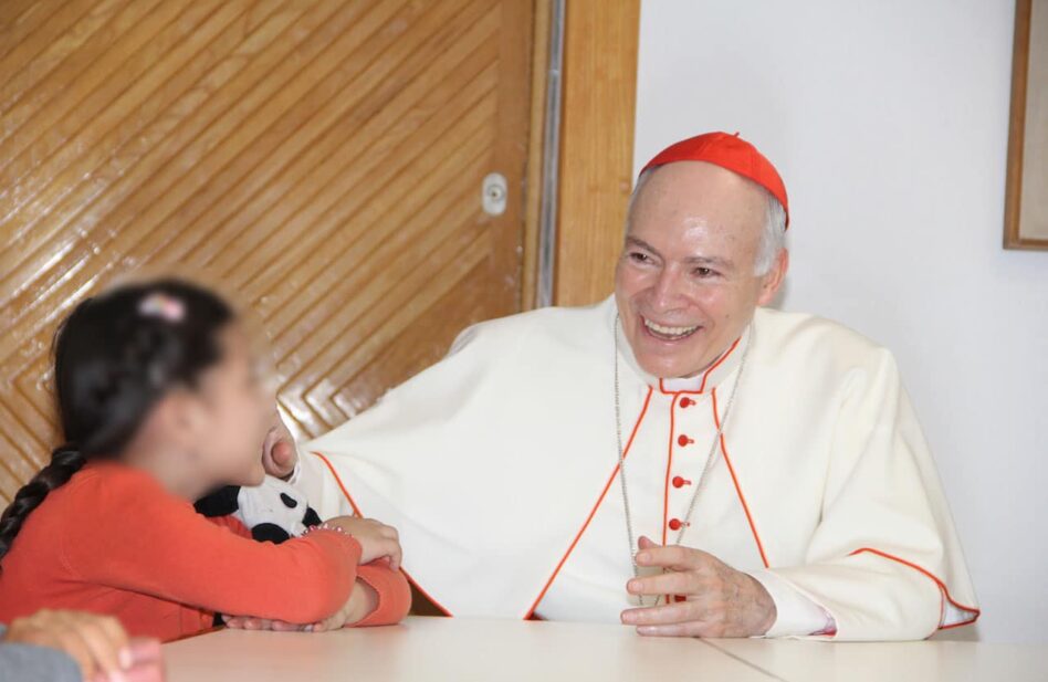 Galería de la visita del Card. Carlos Aguiar al Hospital Infantil Federico Gómez.