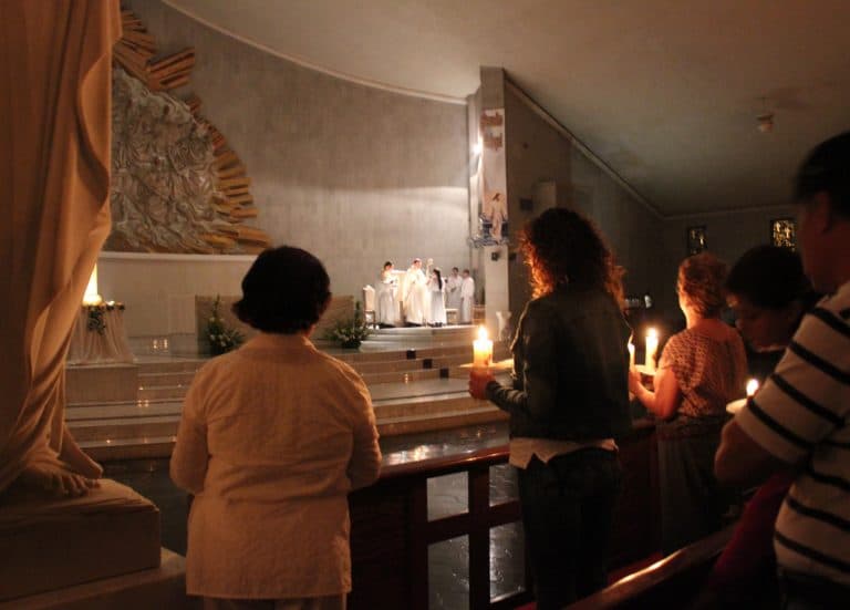 La contingencia sanitaria nos da la oportunidad de vivir el Sábado Santo al lado de la familia. Foto: DLF