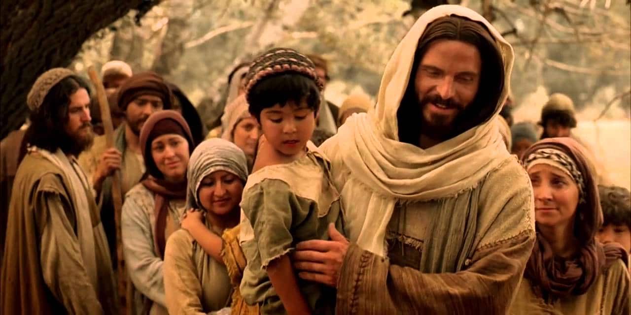 Tips para que Cristo sea el héroe de tus hijos