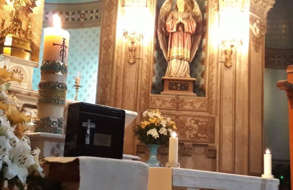 Mons. Felipe Tejeda ya descansa  en la iglesia de San Felipe de Jesús