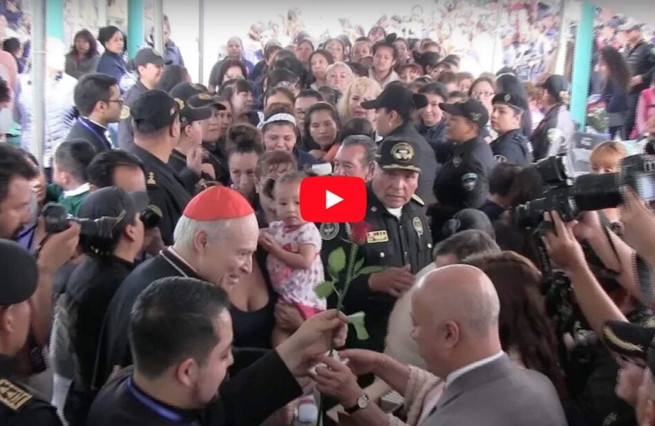 Video: Cardenal Carlos Aguiar visita el Centro Femenil de readaptación social de la CDMX