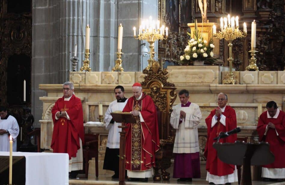 Galería de misa de Pentecostés en Catedral de México