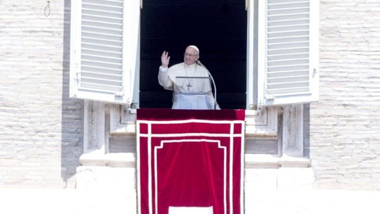 El Papa expresa su dolor por recientes tragedias en Mediterráneo