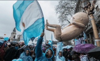 Obispos argentinos agradecen al Senado tras votar NO al aborto
