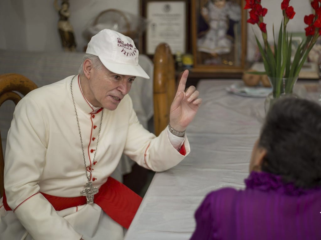 Conociendo al Arzobispo de México: La fe se requiere también en lo público