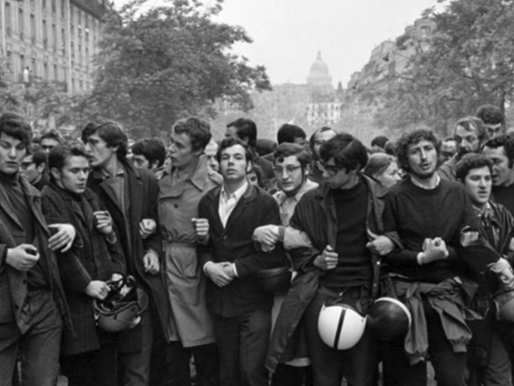 Los jóvenes, 50 años después del 2 de octubre