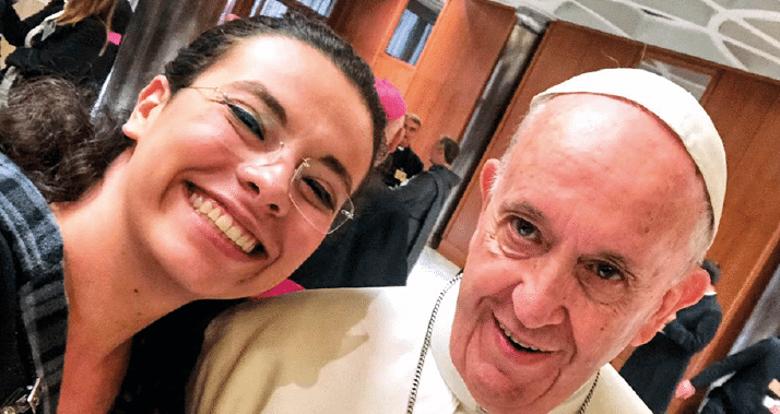 La joven mexicana que asesora al Papa Francisco