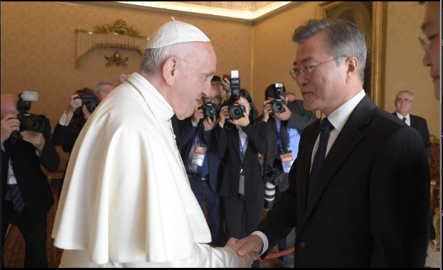 El Papa recibe en audiencia al presidente de la República de Corea