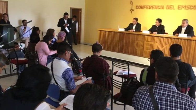 Obispos de la CEM dan mensaje durante su 106 Asamblea