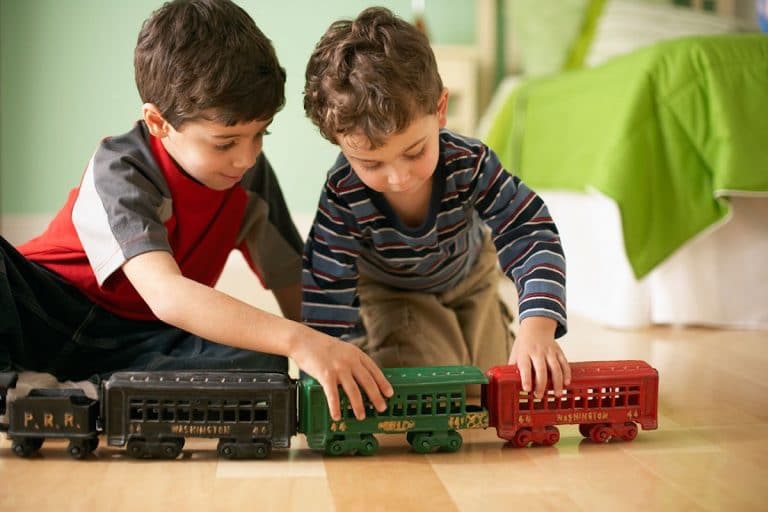 aprender a compartir, educar para compartir, escuela para padres