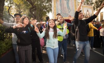 Más de 20,000 personas en la peregrinación de la Arquidiócesis de México