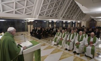 Papa Francisco: “La vida sólo tiene valor al donarla en el amor”