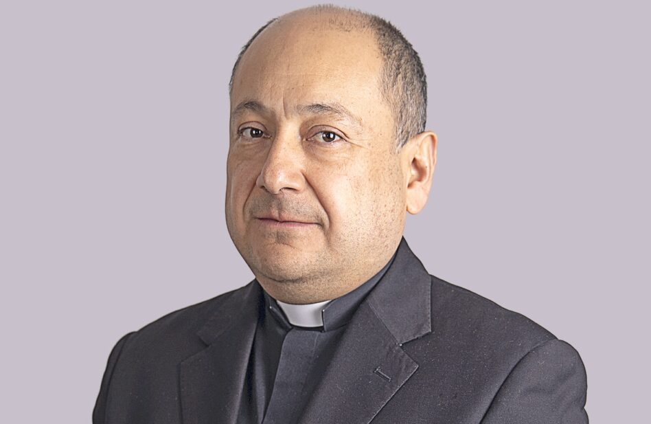 P. José Antonio Carballo: Mayores tareas para los laicos