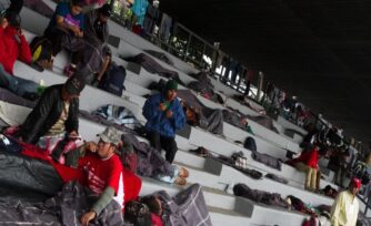 Acusan hostigamiento contra la caravana migrante en la CDMX