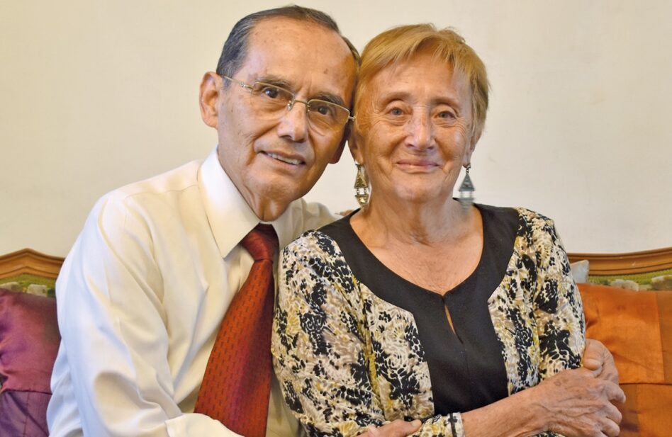 “Me declaró su amor cuando salí por el pan”