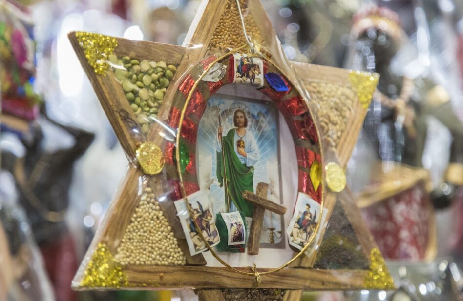 ¿La 'magia blanca' es buena o mala? Esto dice la Iglesia