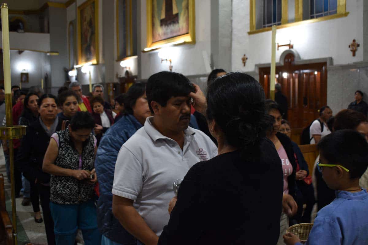 Miércoles de Ceniza: Así iniciaron la Cuaresma los habitantes de la CDMX