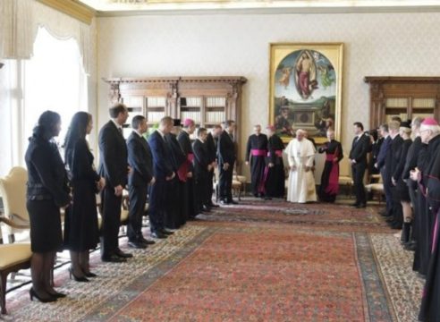 Papa dirige mensaje de unidad a checos y eslovenos