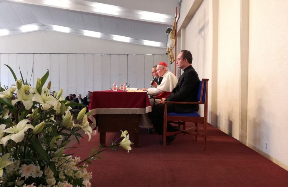 El Cardenal Aguiar pide a sacerdotes ser ejemplo para los fieles
