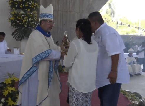 Obispo Colín: 'Seré siempre fiel a la Iglesia, al Papa y a Jesucristo'