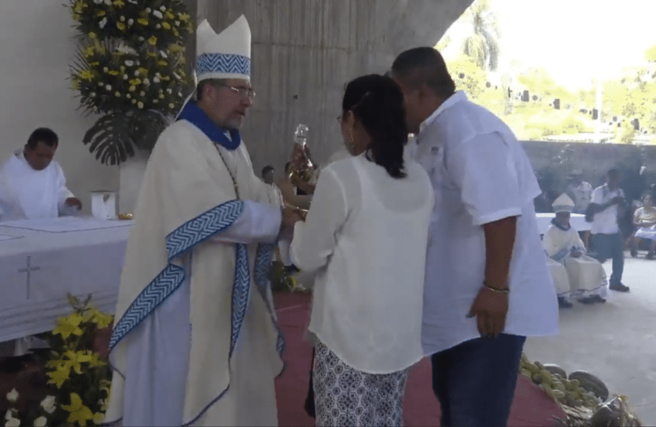 Obispo Colín: 'Seré siempre fiel a la Iglesia, al Papa y a Jesucristo'