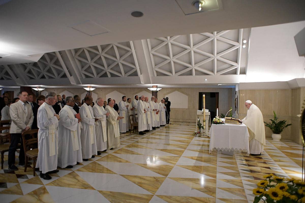 El Papa pide a Santa Catalina que interceda por la unidad de la Iglesia