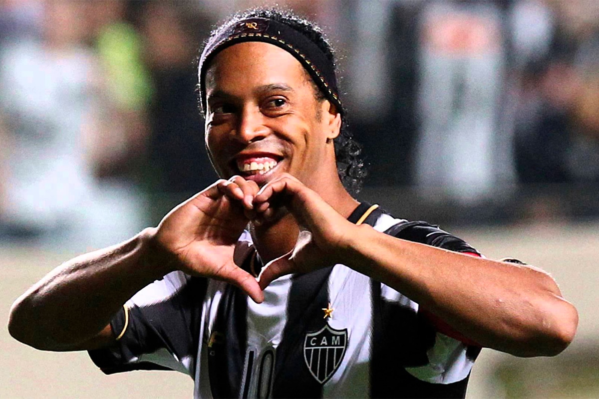 Ronaldinho, uno de los futbolistas más reconocidos a nivel mundial. Foto Especial.