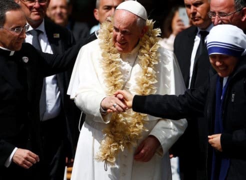 El Papa visita Macedonia del Norte, donde nació la Madre Teresa
