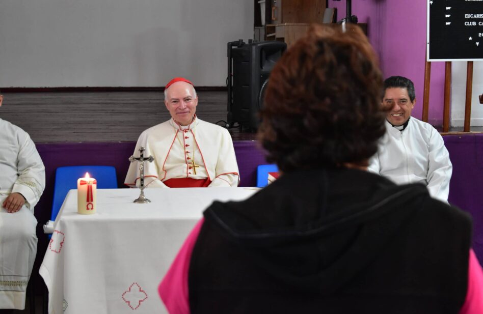 El Cardenal Aguiar se reúne con mujeres en situación de prostitución