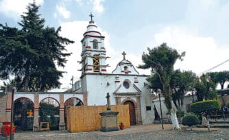 La parroquia de San Bernabé festeja su herencia cultural