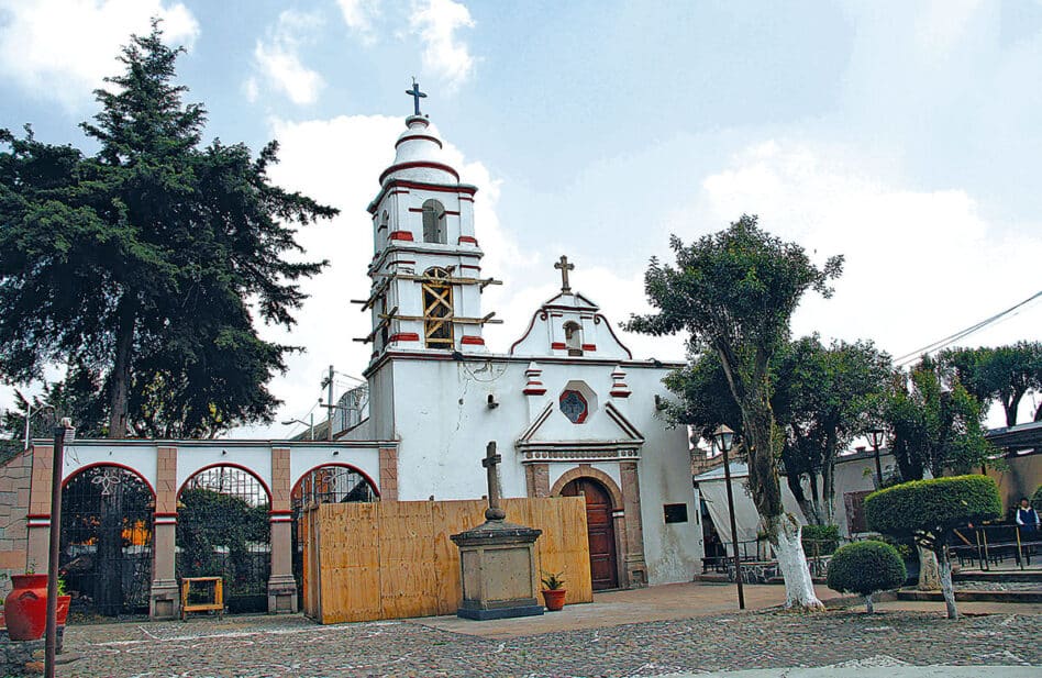 La parroquia de San Bernabé festeja su herencia cultural