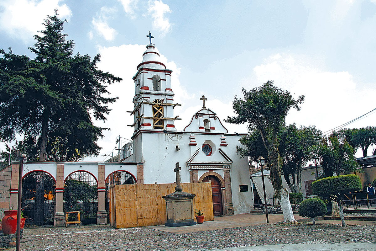 La parroquia de San Bernabé festeja su herencia cultural