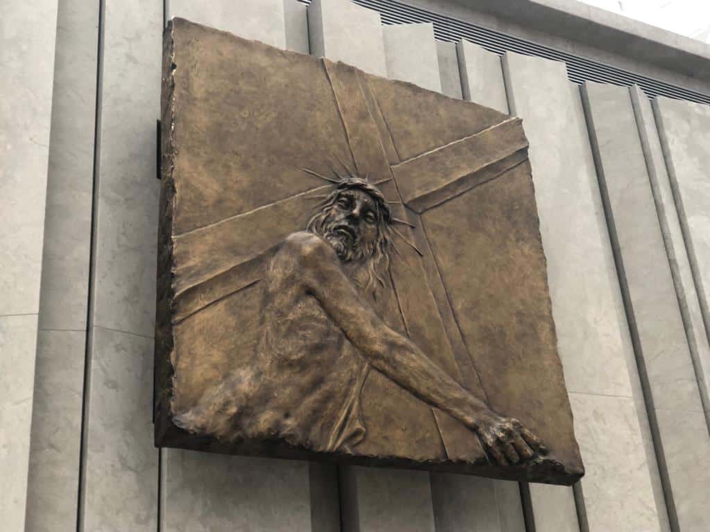 Arte de Jesucristo dentro de la Catedral de Cristo.
