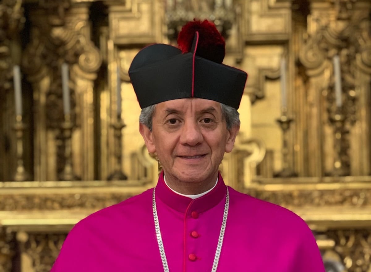 El padre Ricardo Valenzuela será el Deán de la Catedral de México