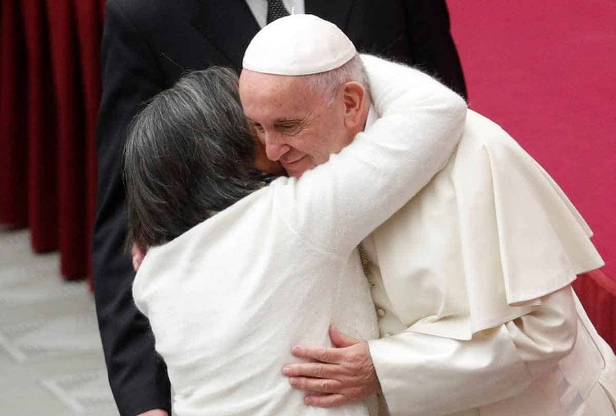 El Papa Francisco hace un llamado a terminar con la trata de personas