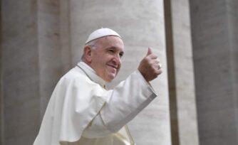 Papa Francisco: El cristiano siempre camina hacia adelante