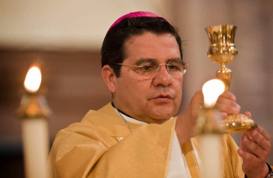 El Papa nombró a Mons. Faustino Armendáriz como Arzobispo de Durango