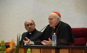 La Arquidiócesis intensificará la capacitación a decanos