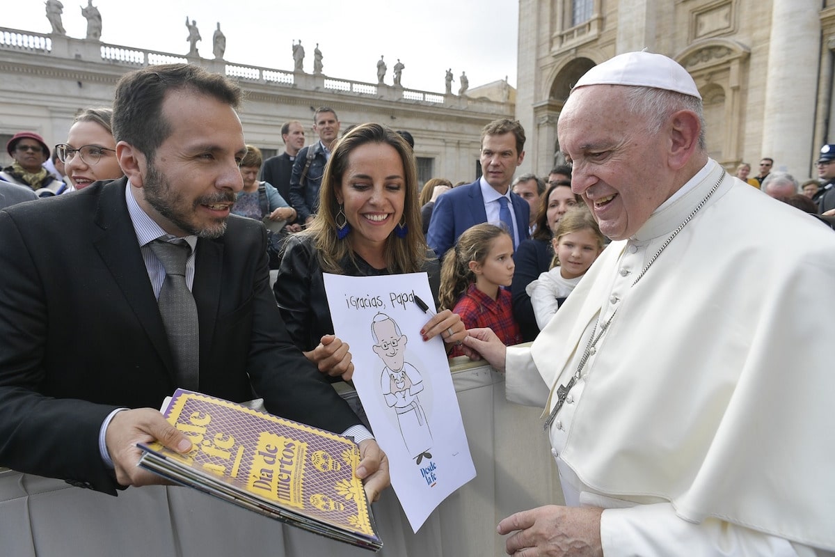 El día que el Papa Francisco conoció Desde la fe… ¡y le gustó!