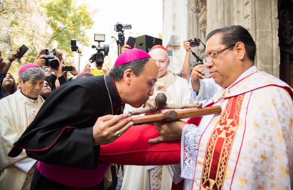 Monseñor Adolfo Castaño tomó posesión como Obispo de Azcapotzalco