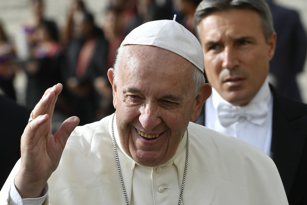 Papa Francisco: no a los evangelizadores aburridos y amargados