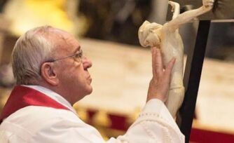 Papa Francisco: Que el Señor reavive nuestra fe y nos ayude a ser fieles